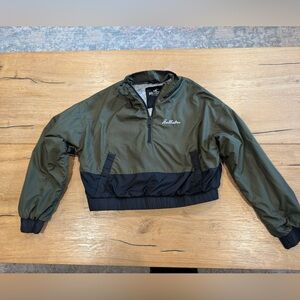 Hollister Cropped 1/2 Zip Windbreaker Pullover Jacket in Green Black Size Small